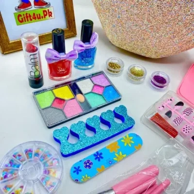 Fancy Makeup Bag With Makeup Accessories