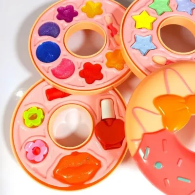 Donut Shape Makeup Set For Kids