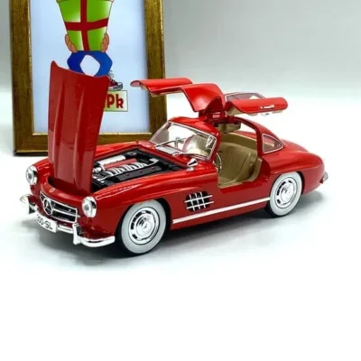Diecast Mercedes Benz 300SL Model Car